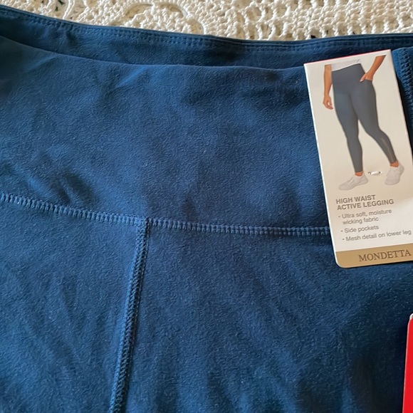 NWT Mondetta High Waist Leggings Blue Size M - Picture 3 of 3